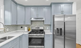 26 Mohican Pl, Albany, NY 12208