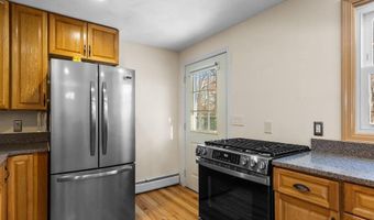 148 North Rd, Hopkinton, RI 02833