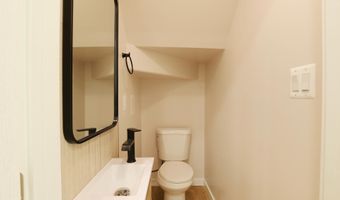 1625 MONTELLO Ave NE, Washington, DC 20002