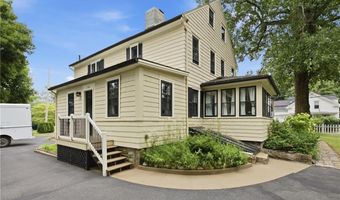 1331 New London Ave, Cranston, RI 02920