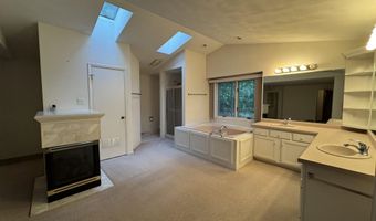 2503 E HARMON St, Appleton, WI 54915