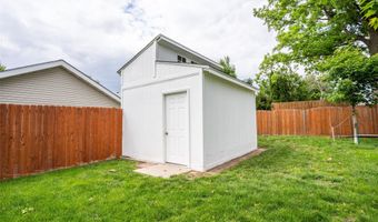 2403 Guenever Ct, Altoona, IA 50009