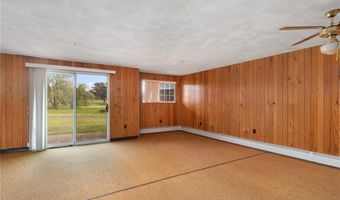 20 Pond Ct A, North Providence, RI 02904