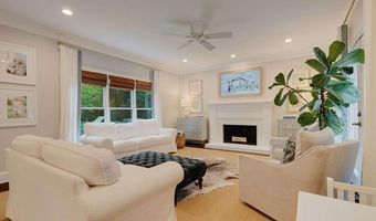 152 Thornhill Dr, Athens, GA 30607