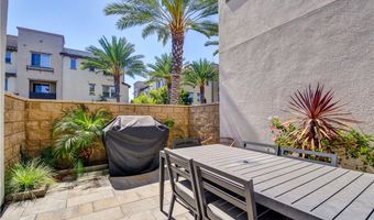 500 S Motif, Anaheim, CA 92805