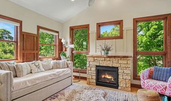 505 N Pasque Flower Trl, Brandon, SD 57005