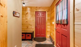 36 Woodlawn Ave, Auburn, ME 04210