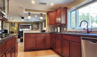 30 Twin Lakes Ave, Coventry, RI 02816
