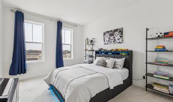 42597 NUBBINS Ter, Ashburn, VA 20147