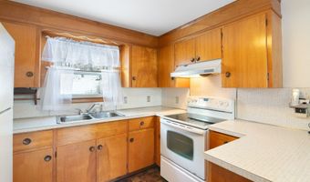 39 Atwood St, Brattleboro, VT 05301