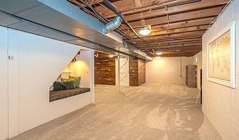 1516 Arborview Blvd, Ann Arbor, MI 48103