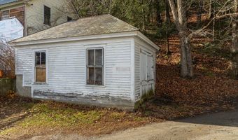 10 King St, Rockingham, VT 05101