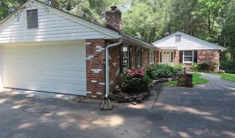 863 YORKLYN Rd, Hockessin, DE 19707