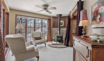 8250 Havelock Ct, Apple Valley, MN 55124