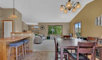 984 Waters Edge Cir, Avon, MN 56310