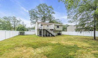 32 Pine Tree Dr, Bayville, NJ 08721