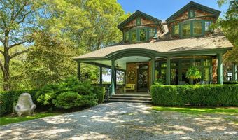 17 Pojac Point Rd, North Kingstown, RI 02852