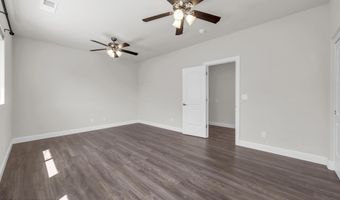 214 Red Oak Dr, Fernley, NV 89408