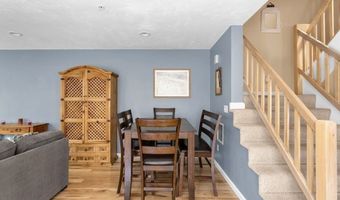 1203 Old Bridge Ln 1203, Bellingham, MA 02019
