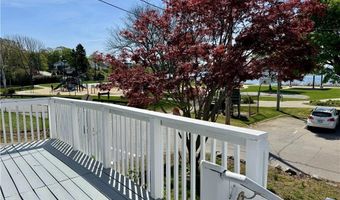 129 Shore Rd, East Providence, RI 02915