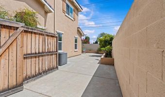 915 S Belterra Way, Anaheim, CA 92804