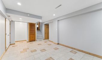 104 W Oak St, Archie, MO 64725
