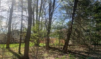 1214 Mayfield Dr, Alden, NY 14004