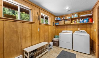9788 Brian Way, Cascade, ID 83611