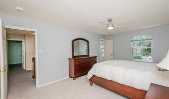 742 Arbor Ridge Ct, Ballwin, MO 63021