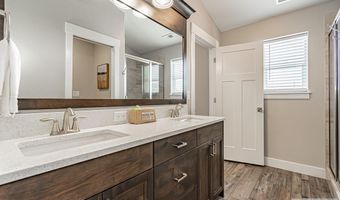 1038 Villa Vista Ln, Ammon, ID 83406
