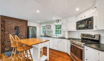 59 Main St, Sandwich, NH 03227