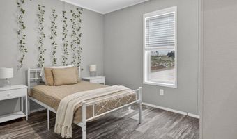 6 Neil Dr, Allenstown, NH 03275