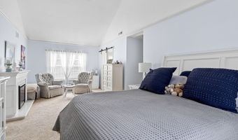 65 Chestnut Way Cir, Barnegat, NJ 08005