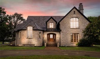 879 N 200 Rd, Baldwin City, KS 66006