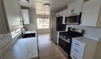 2053 Sweetwater Dr, Bullhead City, AZ 86442