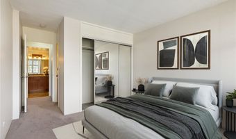 2825 S King St 2403, Honolulu, HI 96826