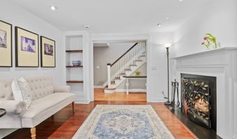 78 Hoyts Hl, Bethel, CT 06801