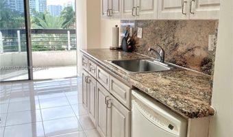 19195 NE 36th Ct 402, Aventura, FL 33180