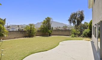 196 Mariposa Dr, Camarillo, CA 93012