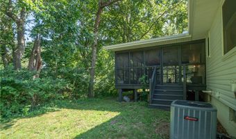 374 Woodlawn Reserve Rd, Akron, OH 44305