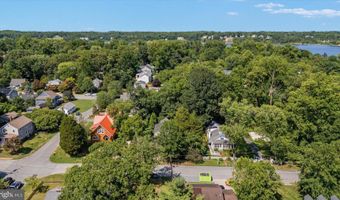 8 SHILEY St, Annapolis, MD 21401