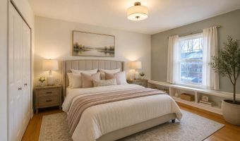 3479 Burbank Dr, Ann Arbor, MI 48105