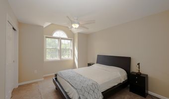 4 Jennifer Ln, Amherst, NH 03031