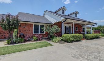 405 N Wickham St, Alvord, TX 76225