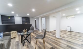42 Greenwood Ave, Bloomfield, CT 06002