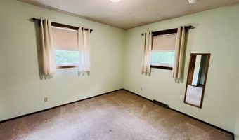 1606 N Jackson St, Aberdeen, SD 57401