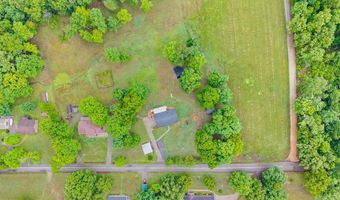419 Williams Rd, Big Rock, TN 37023