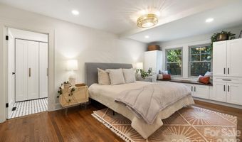 107 Beverly Rd, Asheville, NC 28805