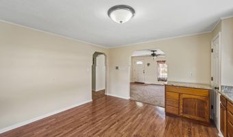 107 Vine St, Ashley, OH 43003