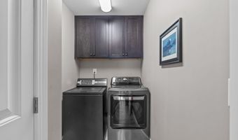 2716 Lake Waccamaw Trl, Apex, NC 27502
